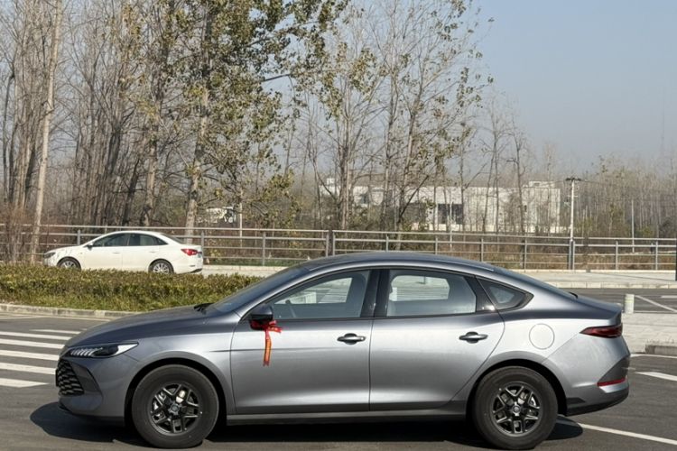 Used BYD Qin PLUS 2025 DM-i Smart Drive 55KM Leading Model Exterior 6