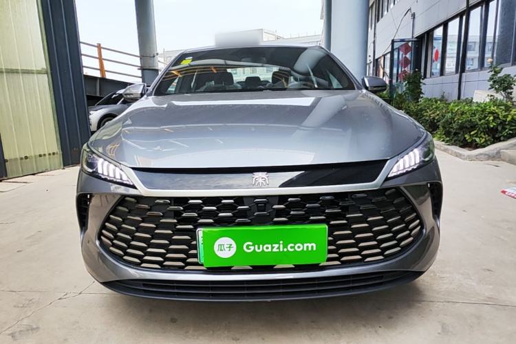 Used BYD Qin PLUS  Front