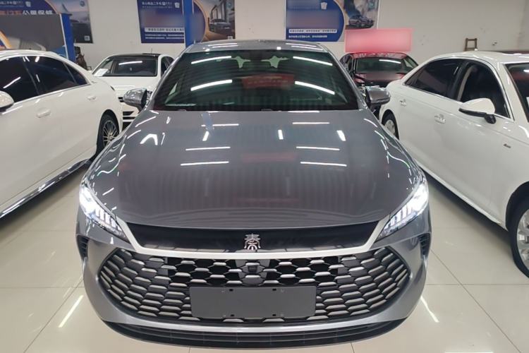 Used BYD Qin PLUS 2025 DM-i Smart Drive 55KM Leading Model Front