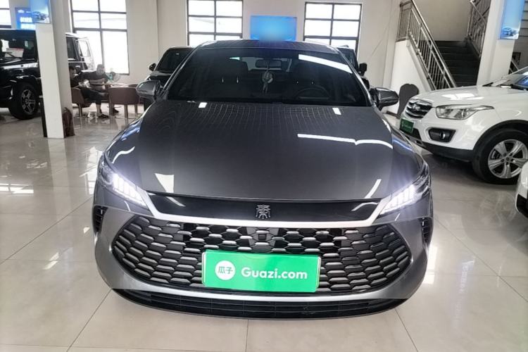 Used BYD Qin PLUS 2025 DM-i Smart Drive 55KM Leading Model Front