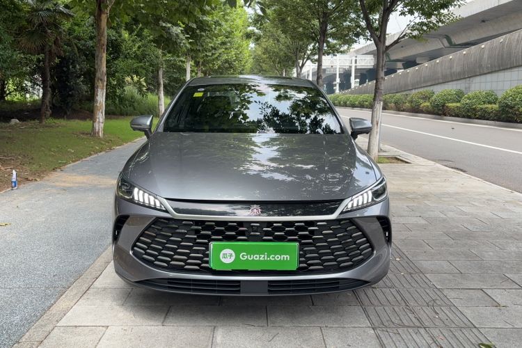 Used BYD Qin PLUS 2025 DM-i Smart Drive 55KM Beyond Model Front