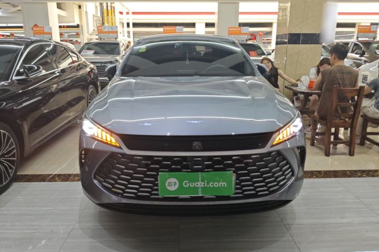 Used BYD Qin PLUS  Front
