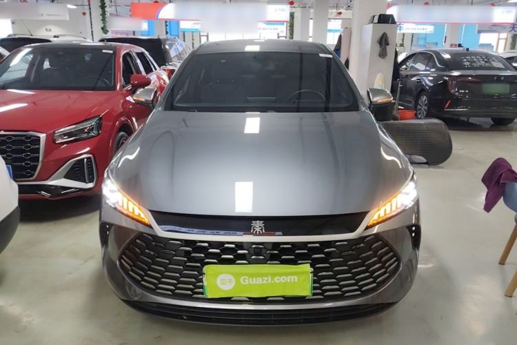 Used BYD Qin PLUS 2025 DM-i Smart Drive 55KM Leading Model Front