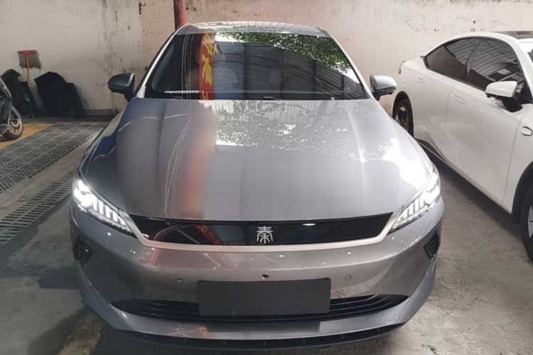 Used BYD Qin PLUS 2025 EV Smart Drive Edition 420KM Leading Model Front