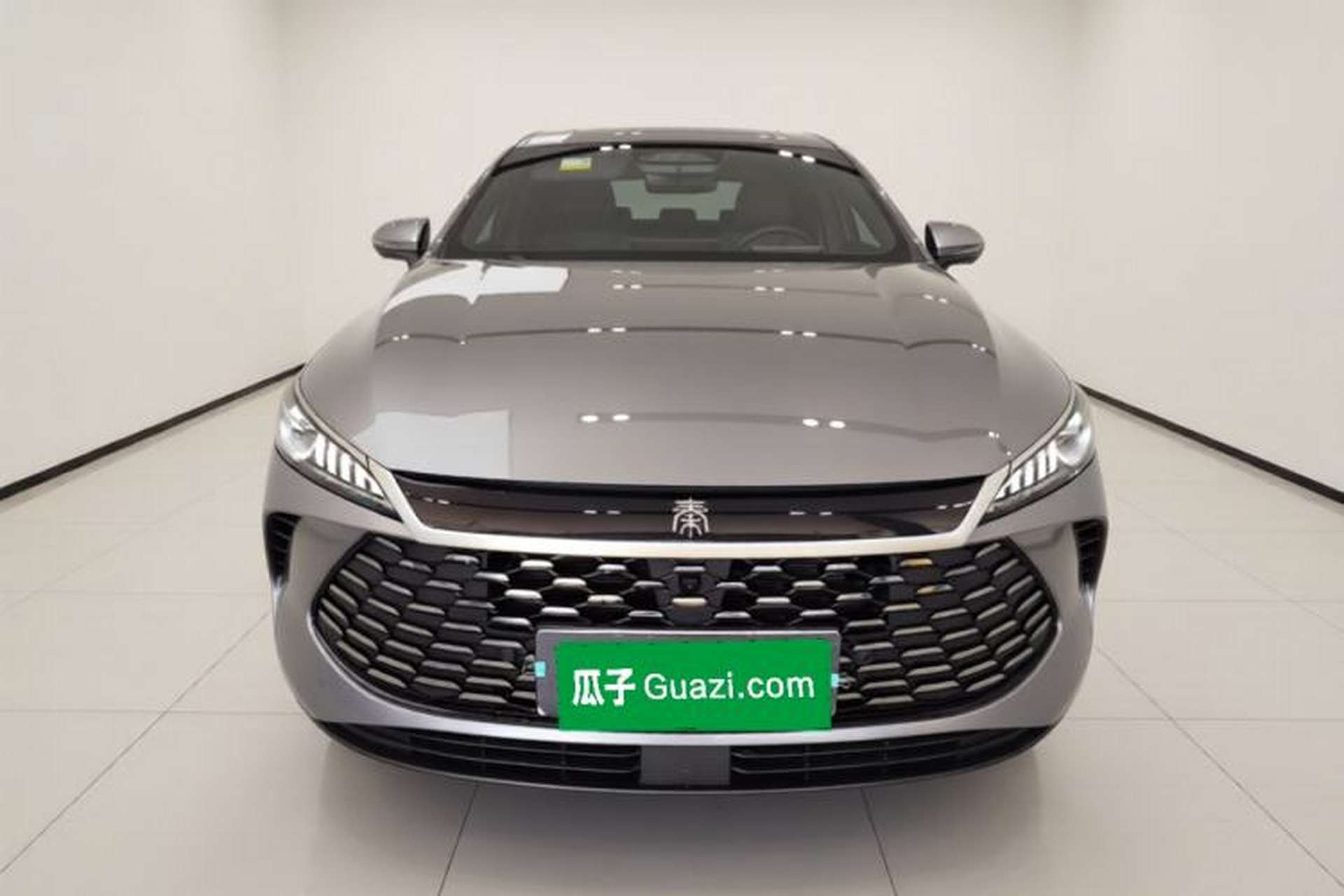 Used BYD Qin PLUS 2025 DM-i Smart Drive 120KM Superior Model Front