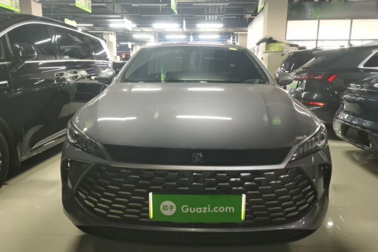 Used BYD Qin PLUS 2025 DM-i Smart Drive 55KM Leading Model Front
