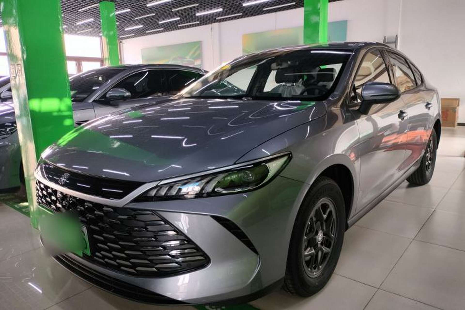 Used BYD Qin PLUS  Front Left 45 Deg