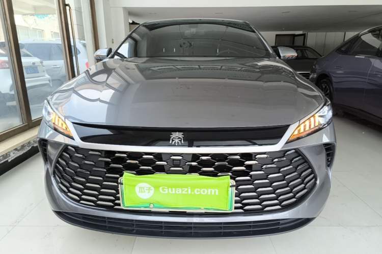 Used BYD Qin PLUS 2025 DM-i Smart Drive 55KM Leading Model Front