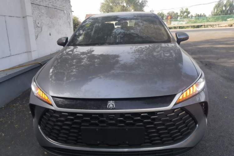 Used BYD Qin PLUS  Front