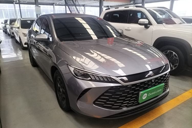 Used BYD Qin PLUS 2025 DM-i Smart Drive 55KM Leading Model Front Right 45 Deg