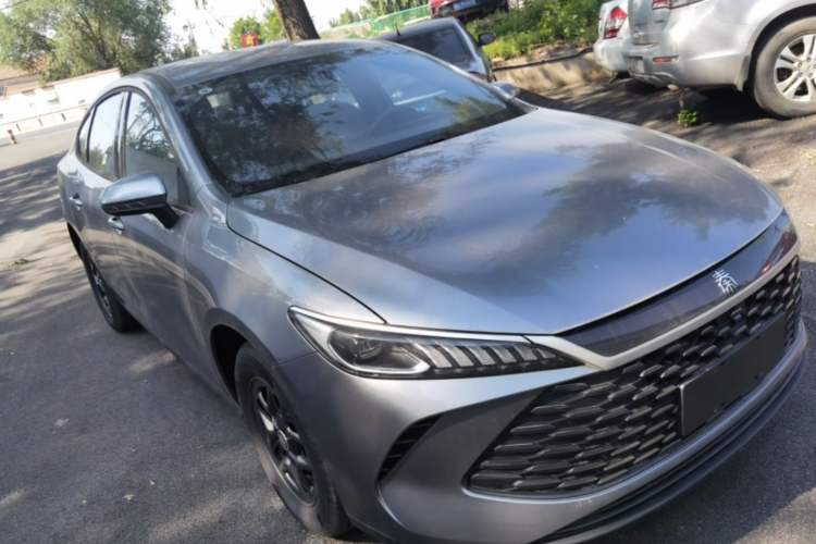 Used BYD Qin PLUS  Front Right 45 Deg