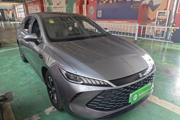 Used BYD Qin PLUS 2025 DM-i Smart Drive 55KM Beyond Model Front Right 45 Deg