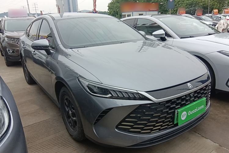 Used BYD Qin PLUS 2025 DM-i Smart Drive 55KM Leading Model Front Right 45 Deg
