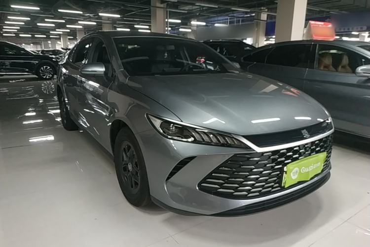 Used BYD Qin PLUS 2025 DM-i Smart Drive 55KM Leading Model Front Right 45 Deg