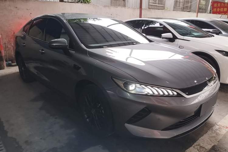 Used BYD Qin PLUS 2025 EV Smart Drive Edition 420KM Leading Model Front Right 45 Deg