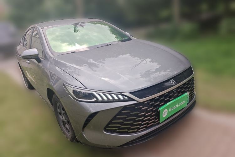 Used BYD Qin PLUS 2025 DM-i Smart Drive 55KM Leading Model Front Right 45 Deg