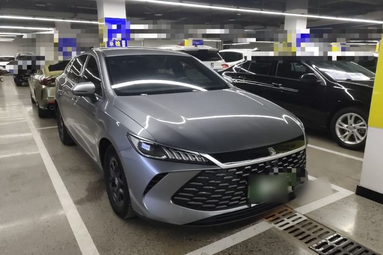 Used BYD Qin PLUS 2025 DM-i Smart Drive 55KM Leading Model Front Right 45 Deg