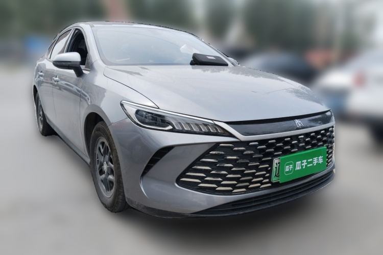 Used BYD Qin PLUS 2025 DM-i Smart Drive 55KM Leading Model Front Right 45 Deg