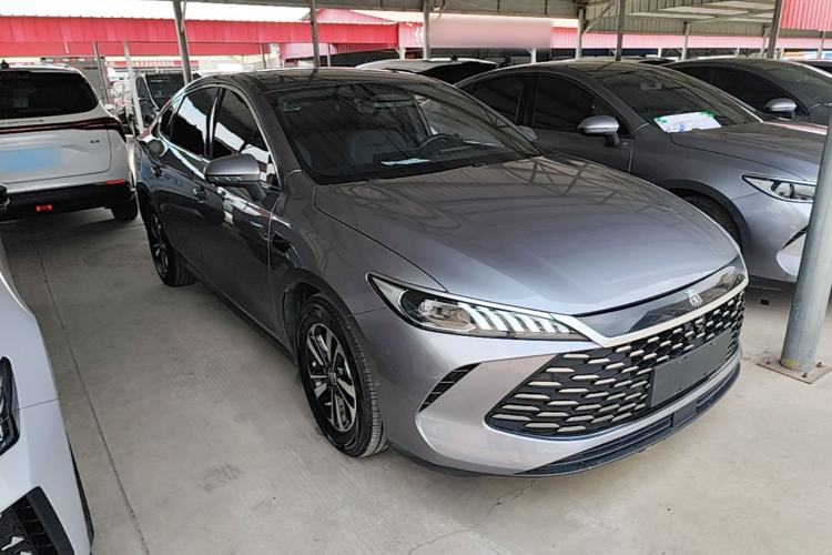 Used BYD Qin PLUS 2025 DM-i Smart Drive 55KM Beyond Model Front Right 45 Deg