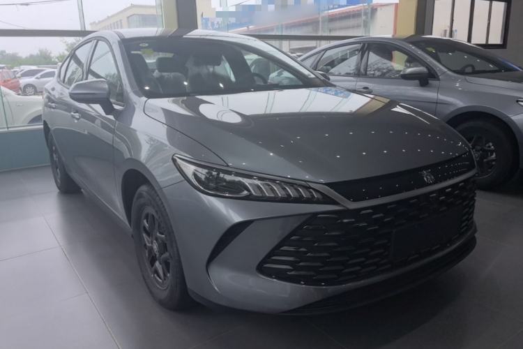 Used BYD Qin PLUS  Front Right 45 Deg