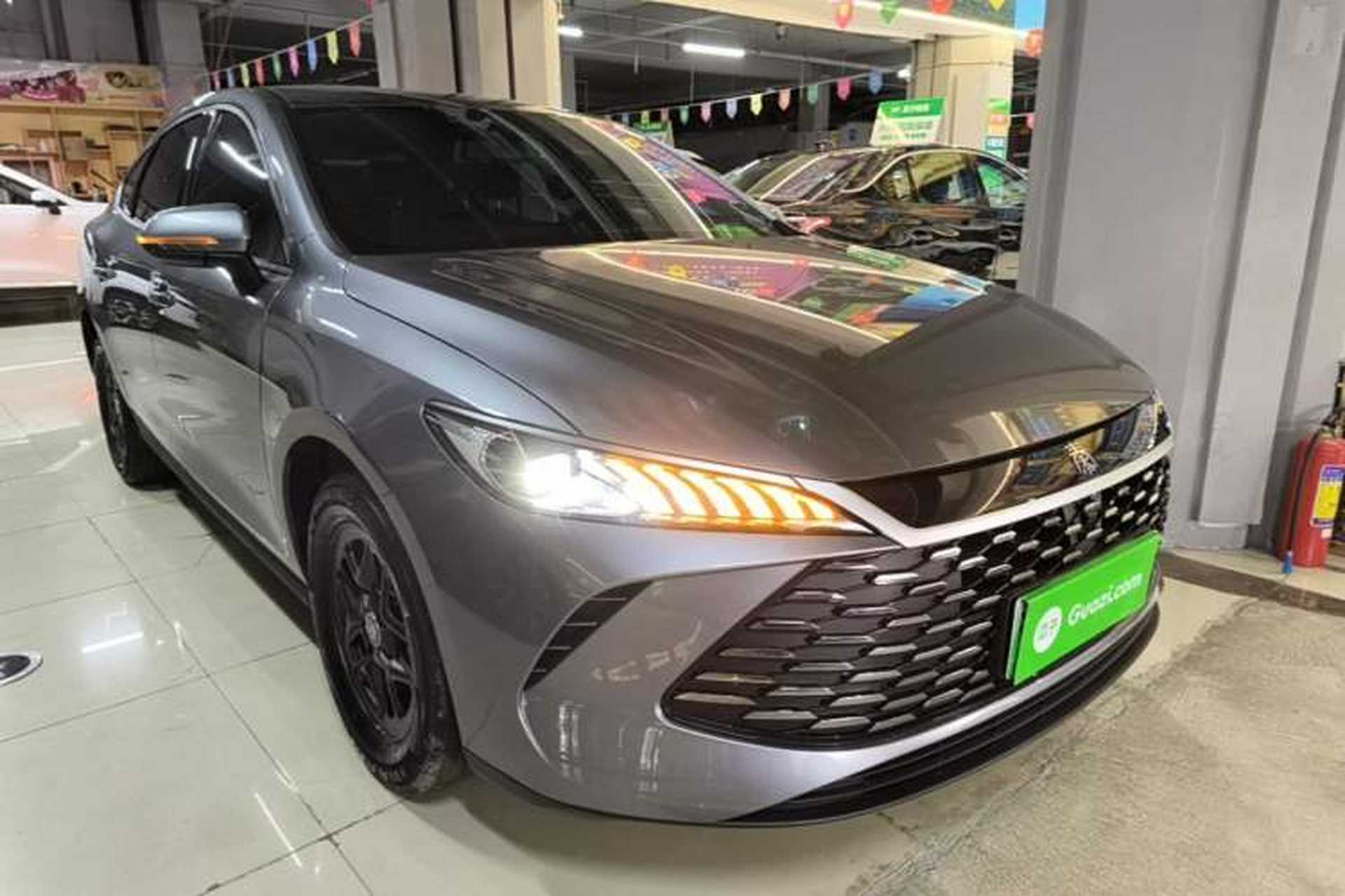 Used BYD Qin PLUS 2025 DM-i Smart Drive 55KM Leading Model Front Right 45 Deg