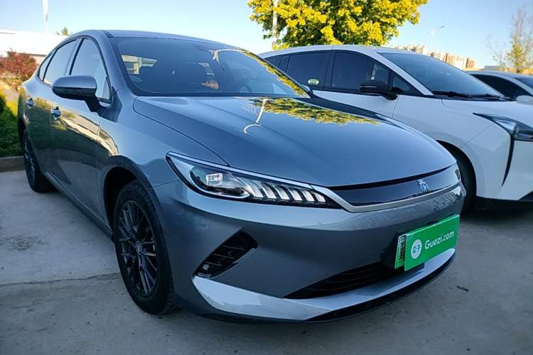 Used BYD Qin PLUS  Front Right 45 Deg