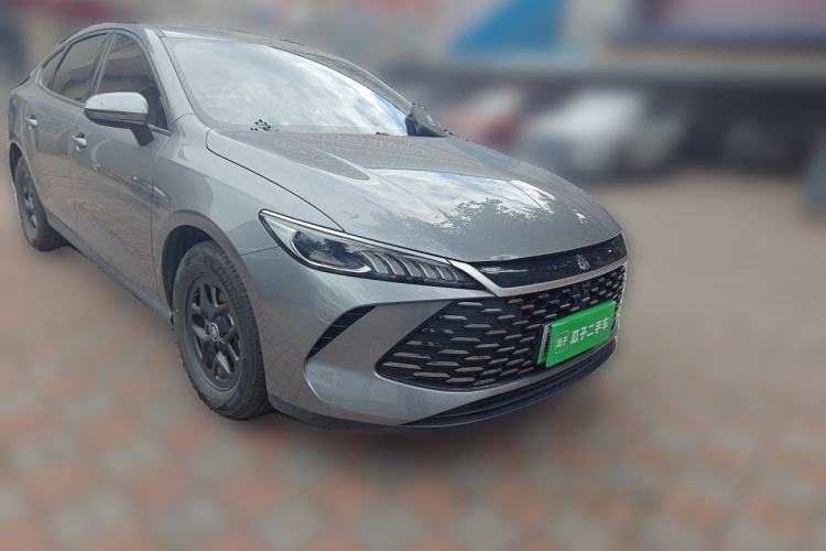 Used BYD Qin PLUS 2025 DM-i Smart Drive 55KM Leading Model Front Right 45 Deg