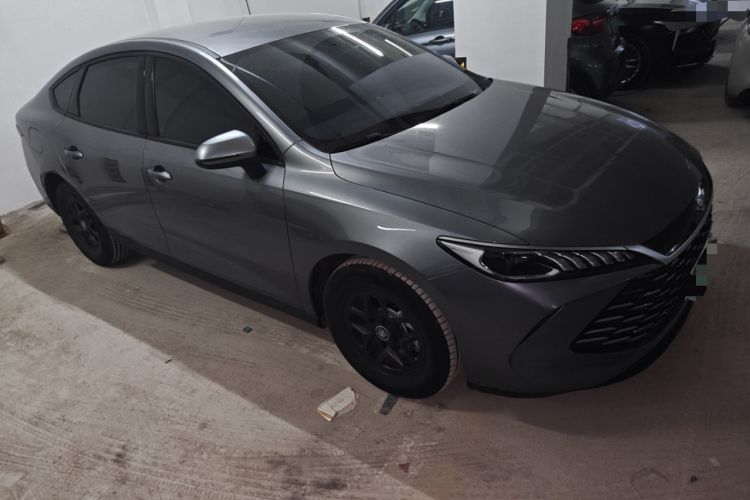 Used BYD Qin PLUS 2025 DM-i Smart Drive 55KM Leading Model Front Right 45 Deg