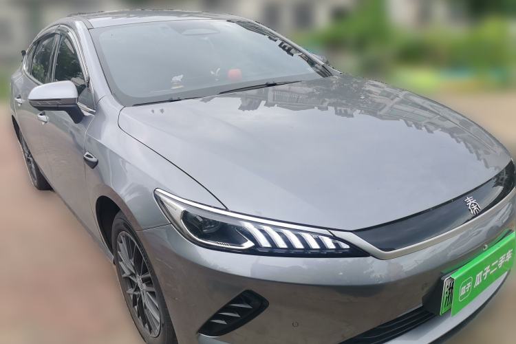 Used BYD Qin PLUS 2025 EV Smart Drive Edition 510KM Leading Model Front Right 45 Deg