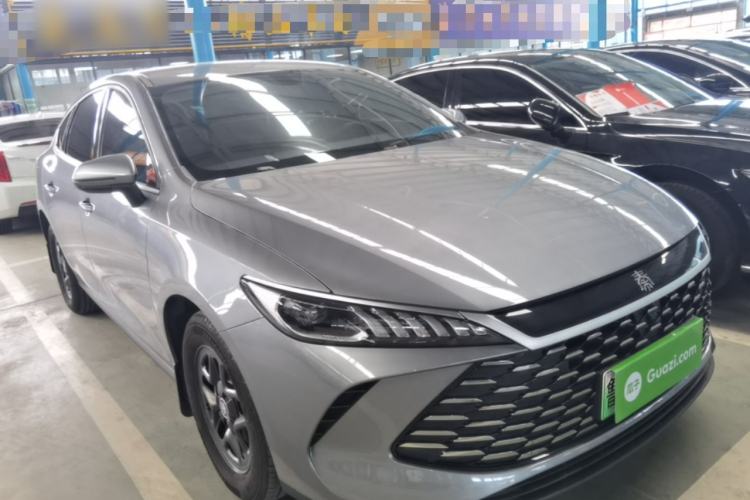 Used BYD Qin PLUS 2025 DM-i Smart Drive 55KM Leading Model Front Right 45 Deg