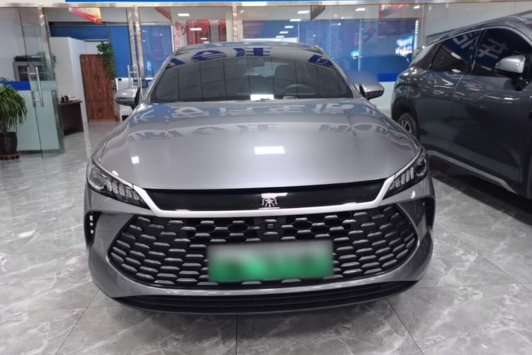 Used BYD Qin PLUS 2025 DM-i Smart Drive 55KM Leading Model Front