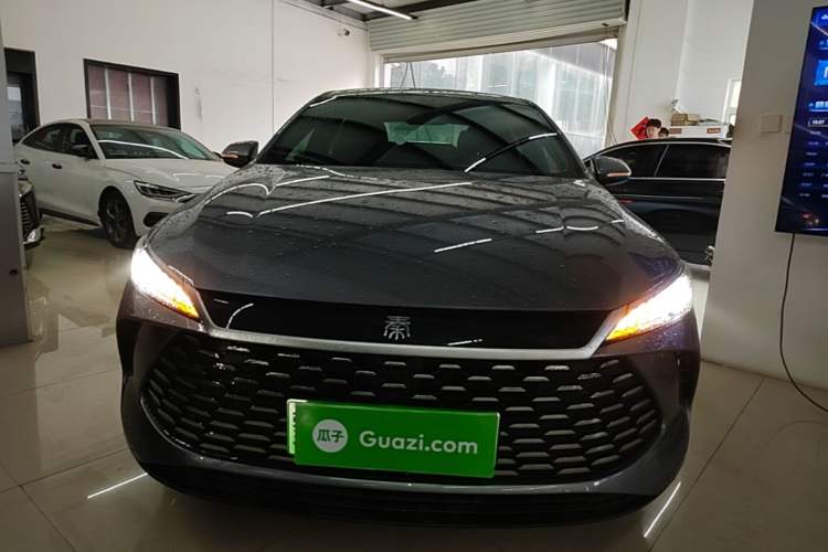 Used BYD Qin PLUS 2025 DM-i Smart Drive 55KM Leading Model Front