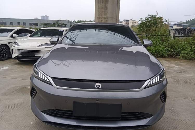 Used BYD Qin PLUS 2025 EV Smart Drive Version 510KM Beyond Model Front
