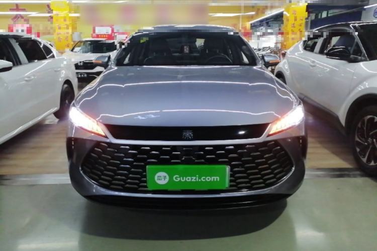 Used BYD Qin PLUS 2025 DM-i Smart Drive 55KM Leading Model Front