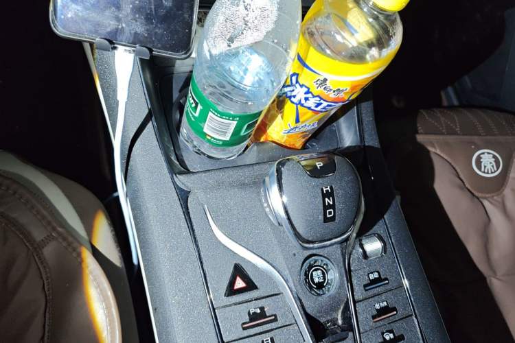 Used BYD Qin PLUS 2025 DM-i Smart Drive 55KM Leading Model Gear Lever
