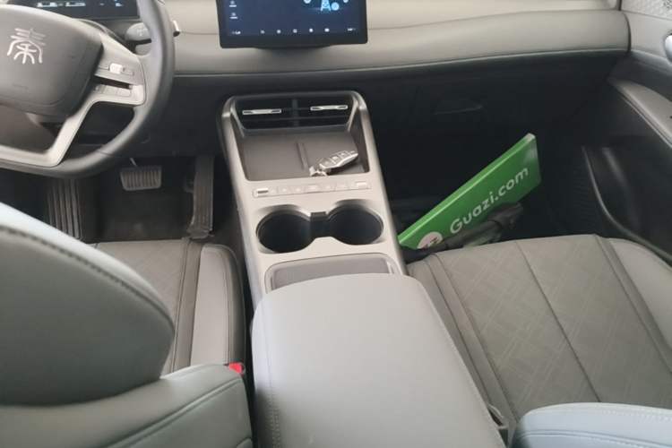Used BYD Qin PLUS  Gear Lever