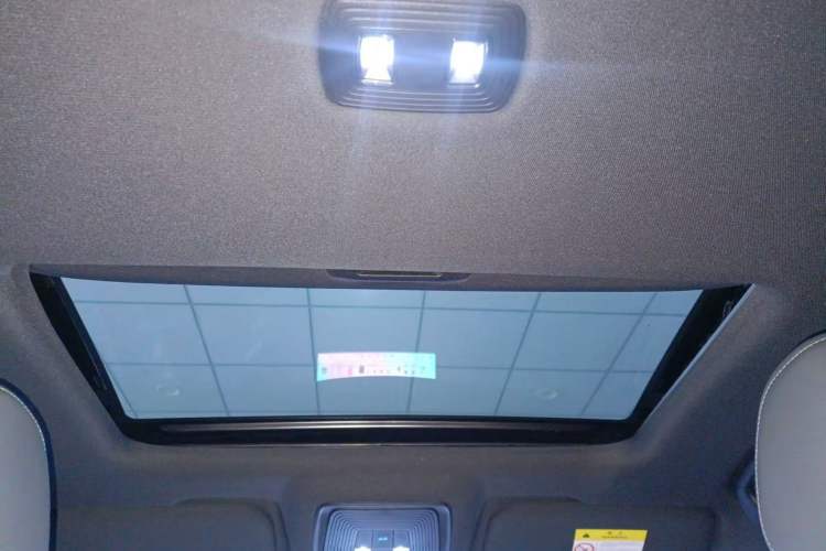 Used BYD Qin PLUS 2025 DM-i Smart Drive 55KM Beyond Model Headliner