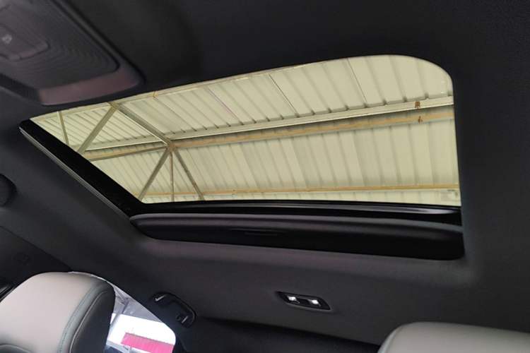 Used BYD Qin PLUS 2025 DM-i Smart Drive 55KM Beyond Model Headliner
