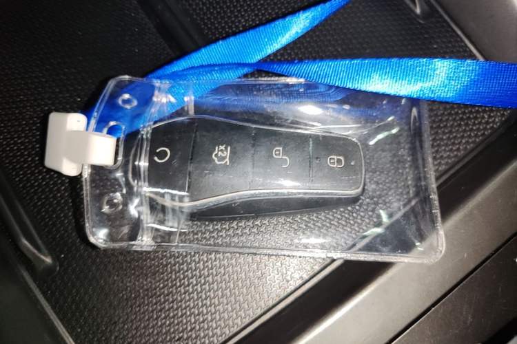 Used BYD Qin PLUS 2025 DM-i Smart Drive 55KM Leading Model Interior 1
