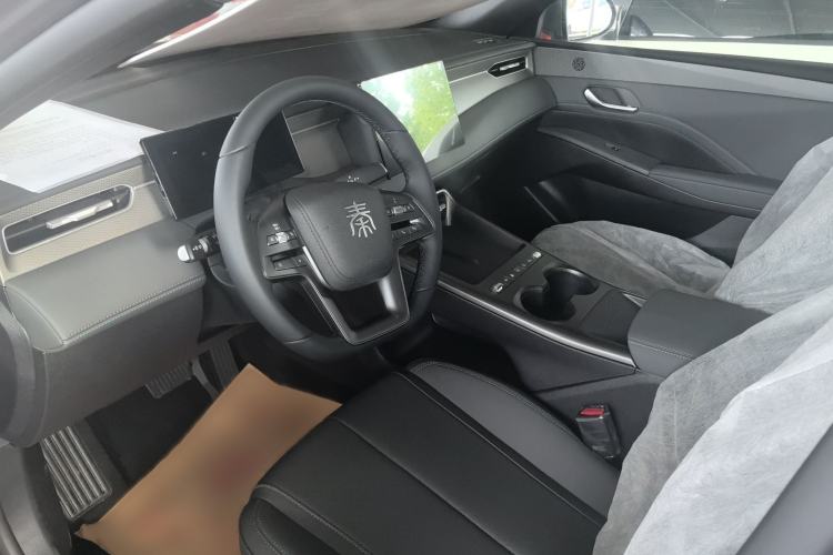 Used BYD Qin PLUS  Interior 2