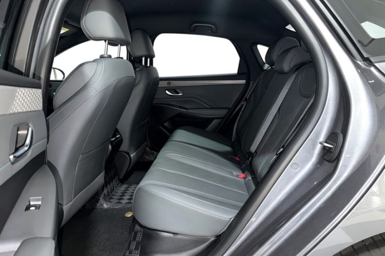 Used BYD Qin PLUS 2025 DM-i Smart Drive 55KM Leading Model Interior 2