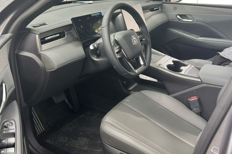 Used BYD Qin PLUS  Interior 2