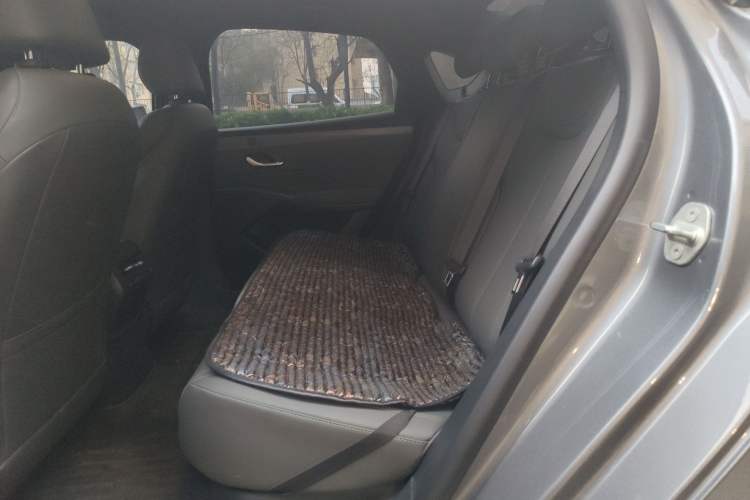 Used BYD Qin PLUS 2025 DM-i Smart Drive 55KM Leading Model Interior 4