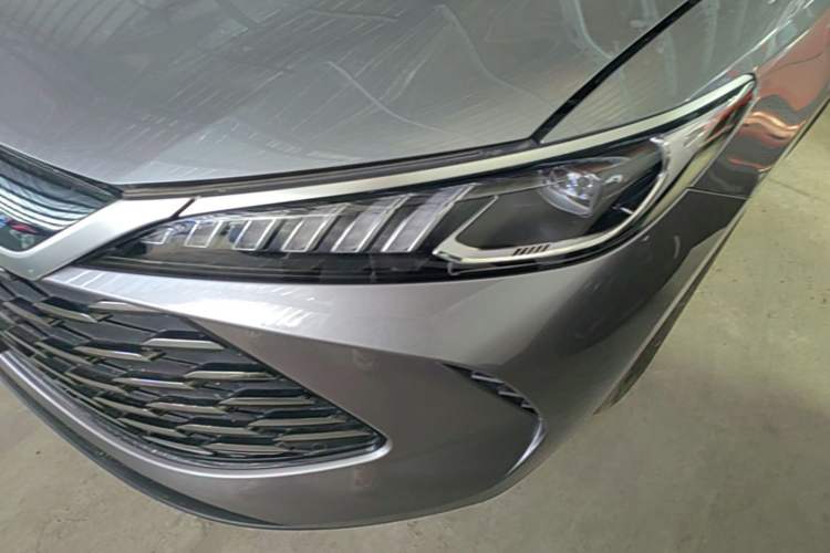 Used BYD Qin PLUS 2025 DM-i Smart Drive 55KM Leading Model Left Front Headlight