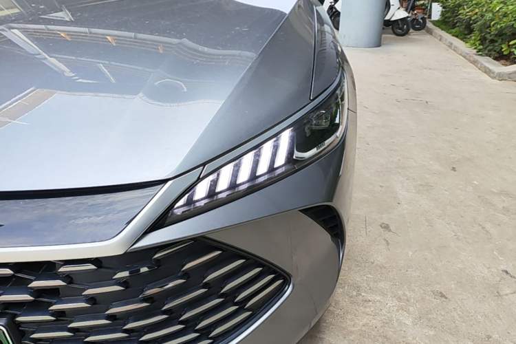 Used BYD Qin PLUS  Left Front Headlight