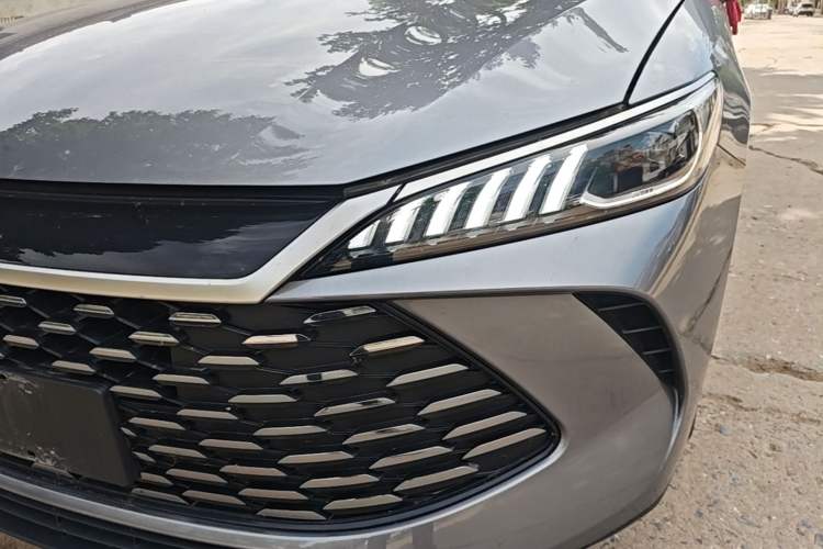 Used BYD Qin PLUS 2025 DM-i Smart Drive 55KM Leading Model Left Front Headlight