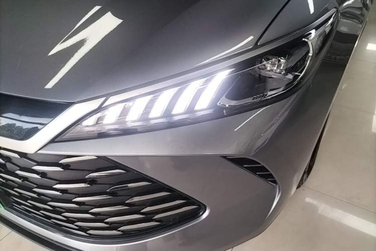 Used BYD Qin PLUS 2025 DM-i Smart Drive 55KM Leading Model Left Front Headlight