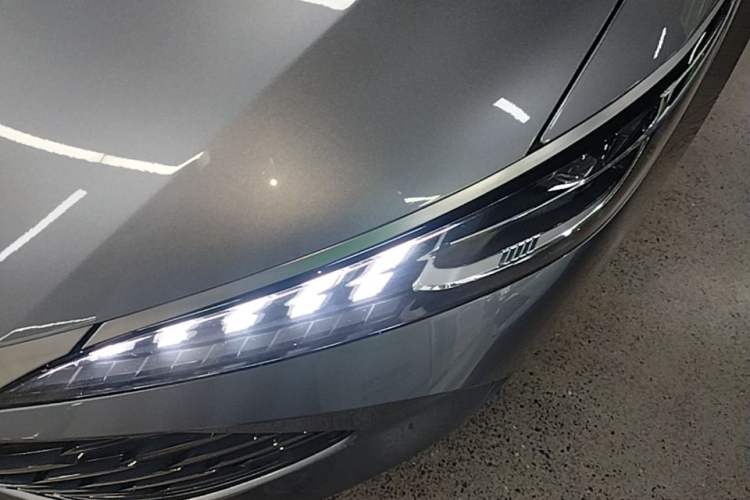 Used BYD Qin PLUS 2025 DM-i Smart Drive 55KM Leading Model Left Front Headlight