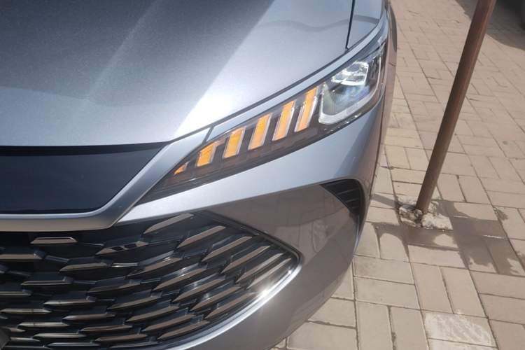 Used BYD Qin PLUS 2025 DM-i Smart Drive 55KM Leading Model Left Front Headlight