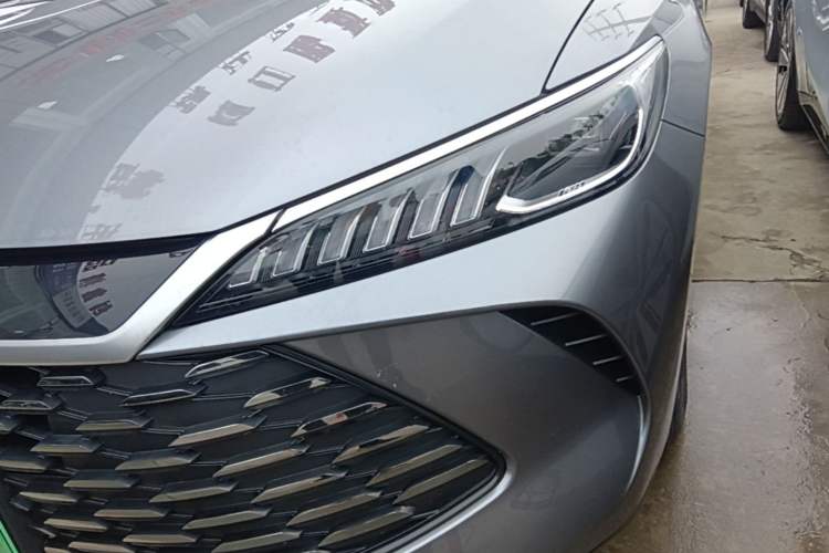 Used BYD Qin PLUS 2025 DM-i Smart Drive 55KM Leading Model Left Front Headlight